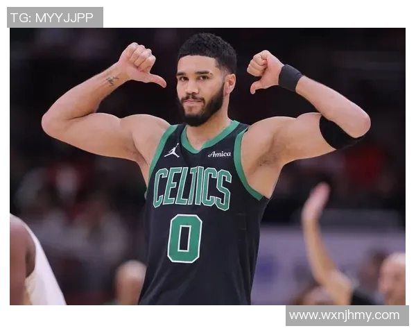 亚历山大引领雷霆逆袭绿军塔图姆豪取33分8篮板表现出色 亚历山大引领雷霆逆袭绿军塔图姆豪取33分8篮板表现出色