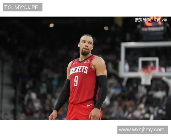 NBA新规引发争议击掌防守成犯规火箭狄龙防库里成反面教材 NBA新规引发争议击掌防守成犯规火箭狄龙防库里成反面教材