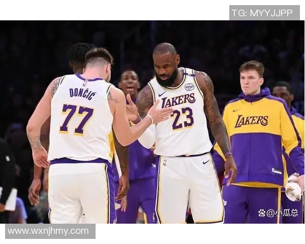 湖人战胜快船再创佳绩排名跃升至西部第二位 湖人战胜快船再创佳绩排名跃升至西部第二位