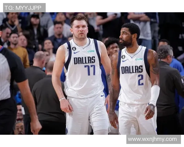 独行侠双星携手发力进攻端展现强大威力与团队默契 独行侠双星携手发力进攻端展现强大威力与团队默契