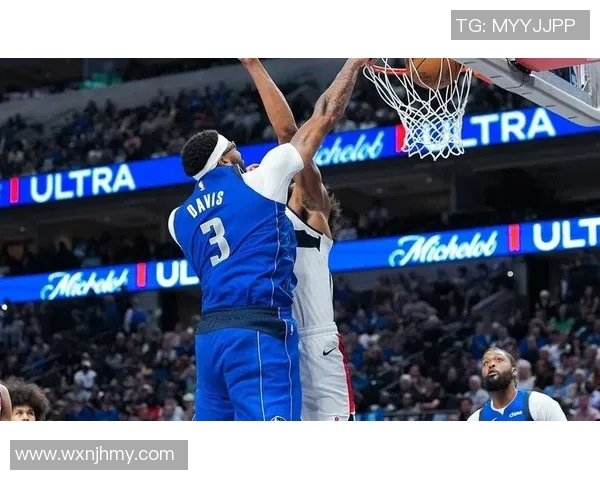 独行侠采取措施保护尼科·哈里森免受球迷攻击 独行侠采取措施保护尼科·哈里森免受球迷攻击