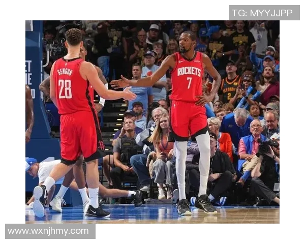 明早8点鹈鹕战火箭，伊森出战成疑