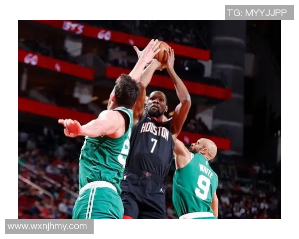 杜兰特复出助阵火箭首发五虎重组，仍难阻绿军碾压